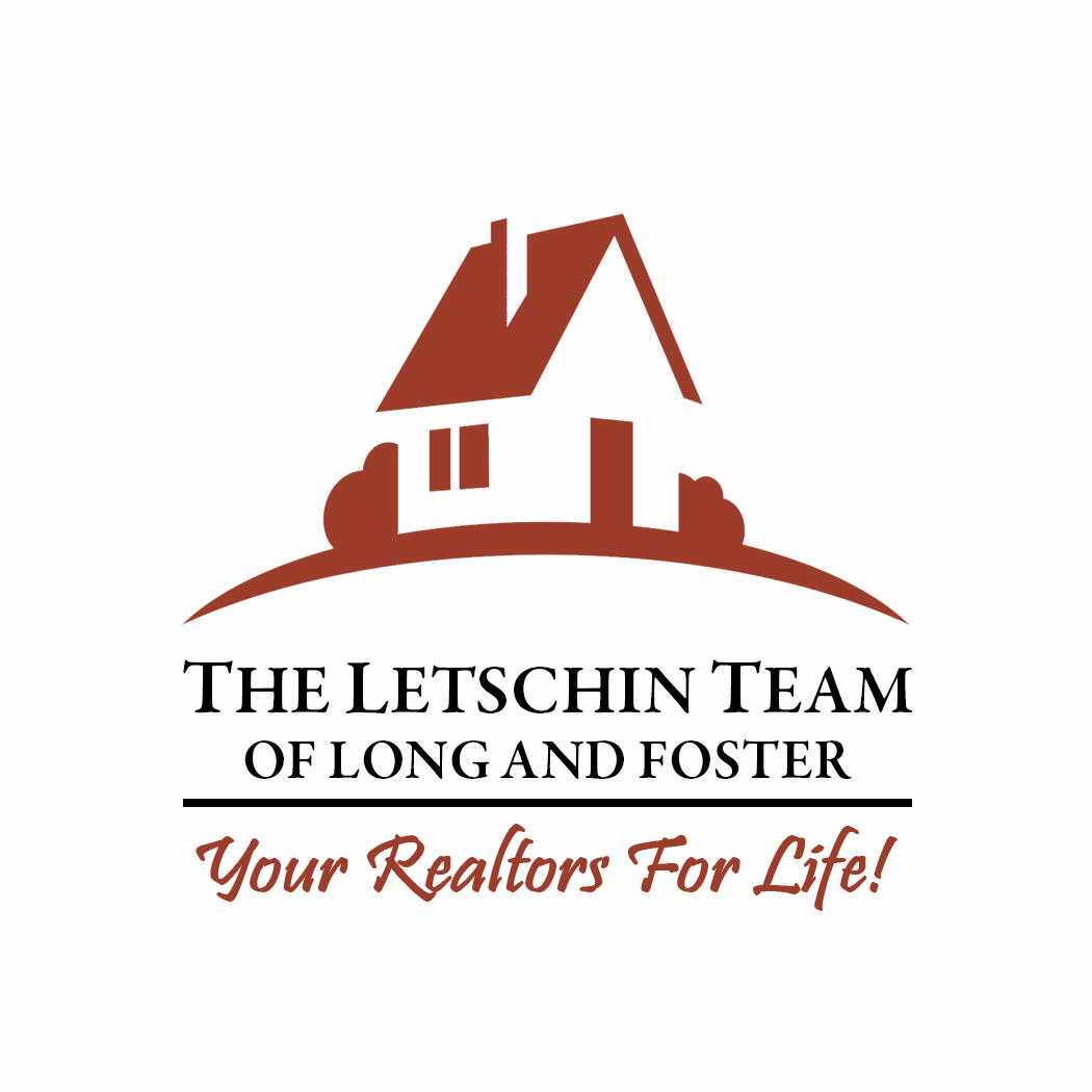 Letschin Team Logo- Red House &amp; Hill